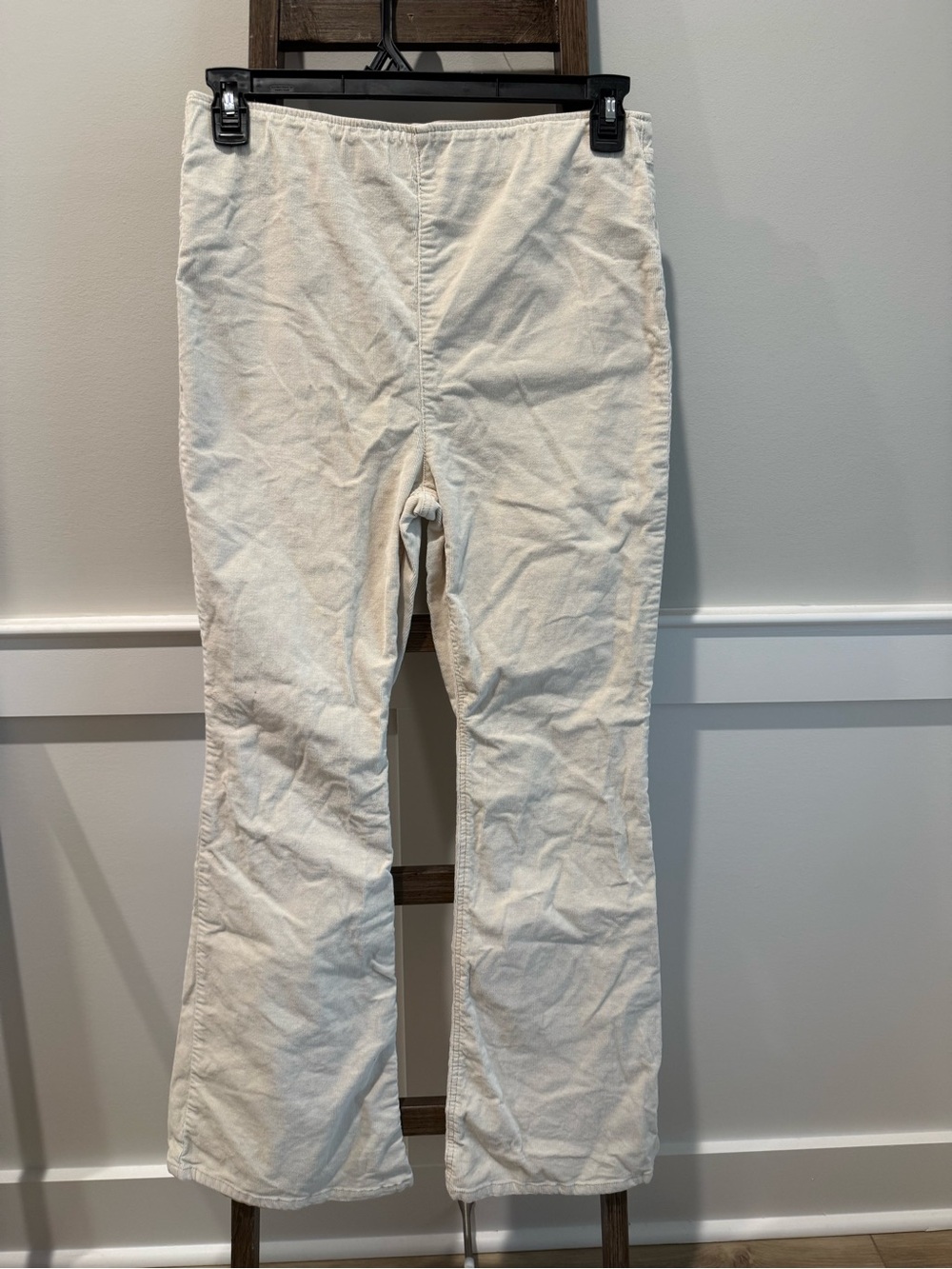 Tinseltown Cream Boot Cut Pants